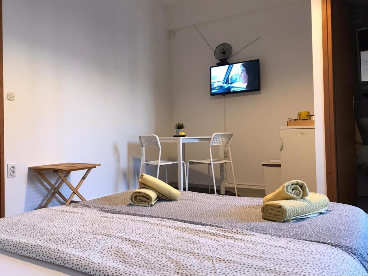 זאגרב Apartmani Vacanza מראה חיצוני תמונה