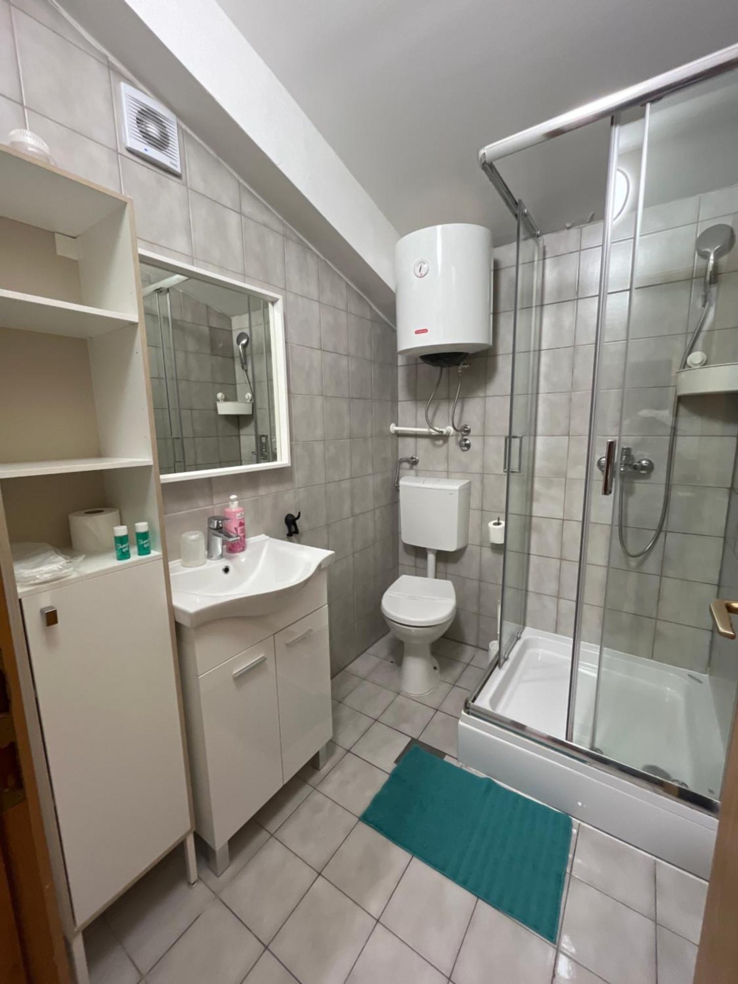 זאגרב Apartmani Vacanza מראה חיצוני תמונה