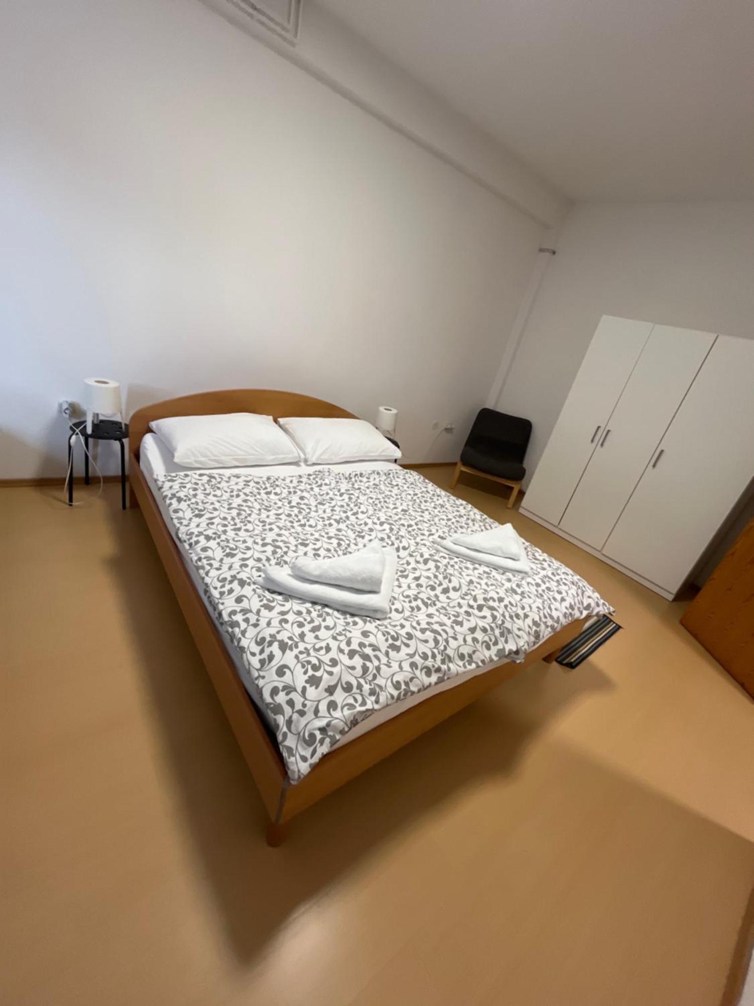 זאגרב Apartmani Vacanza מראה חיצוני תמונה