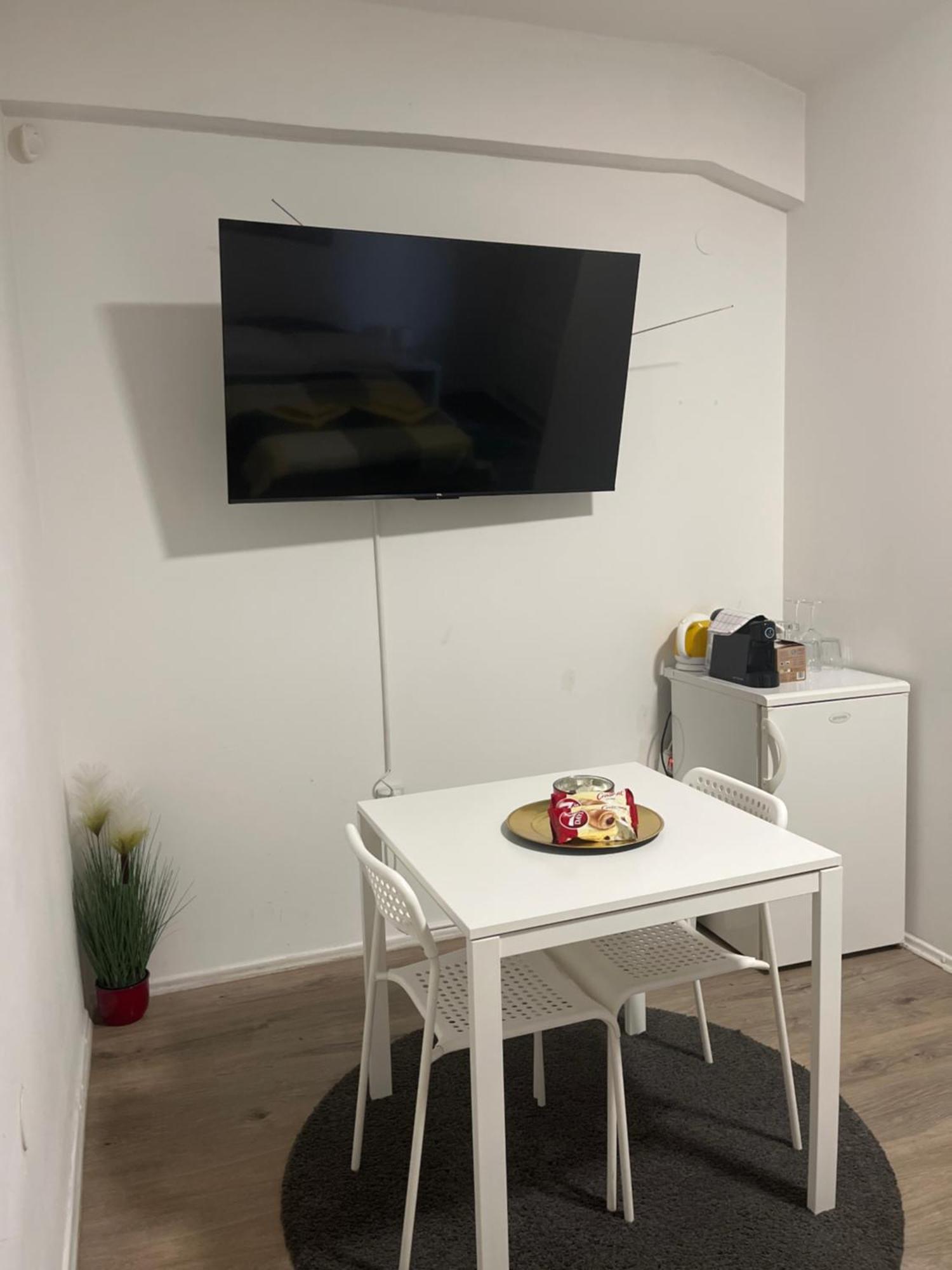זאגרב Apartmani Vacanza מראה חיצוני תמונה
